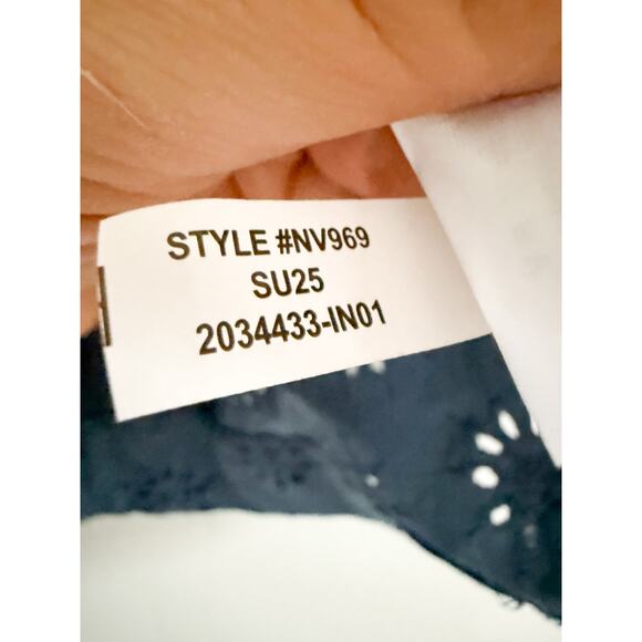 Madewell | NWT Embroidered Wide-Sleeve Boxy Tee in Sunfaded Blue | Sz XS - Picture 6 of 8